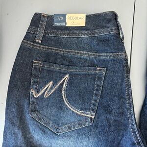 Maurices Deep Indigo Cropped Jeans